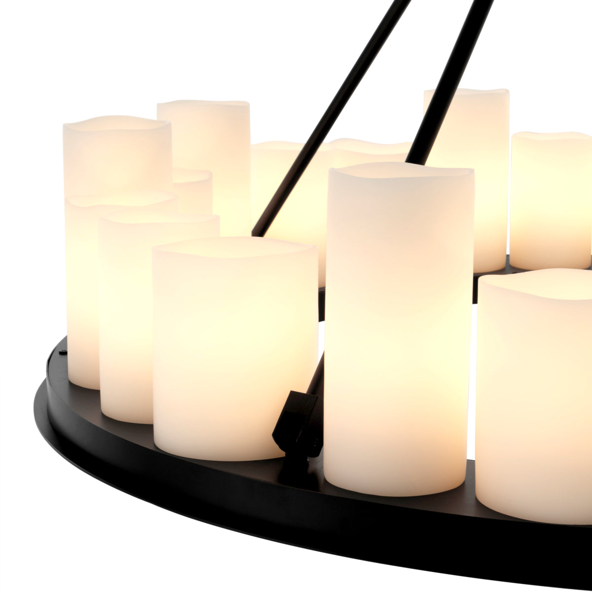 Black Candle Chandelier Commodore | Eichholtz Miami