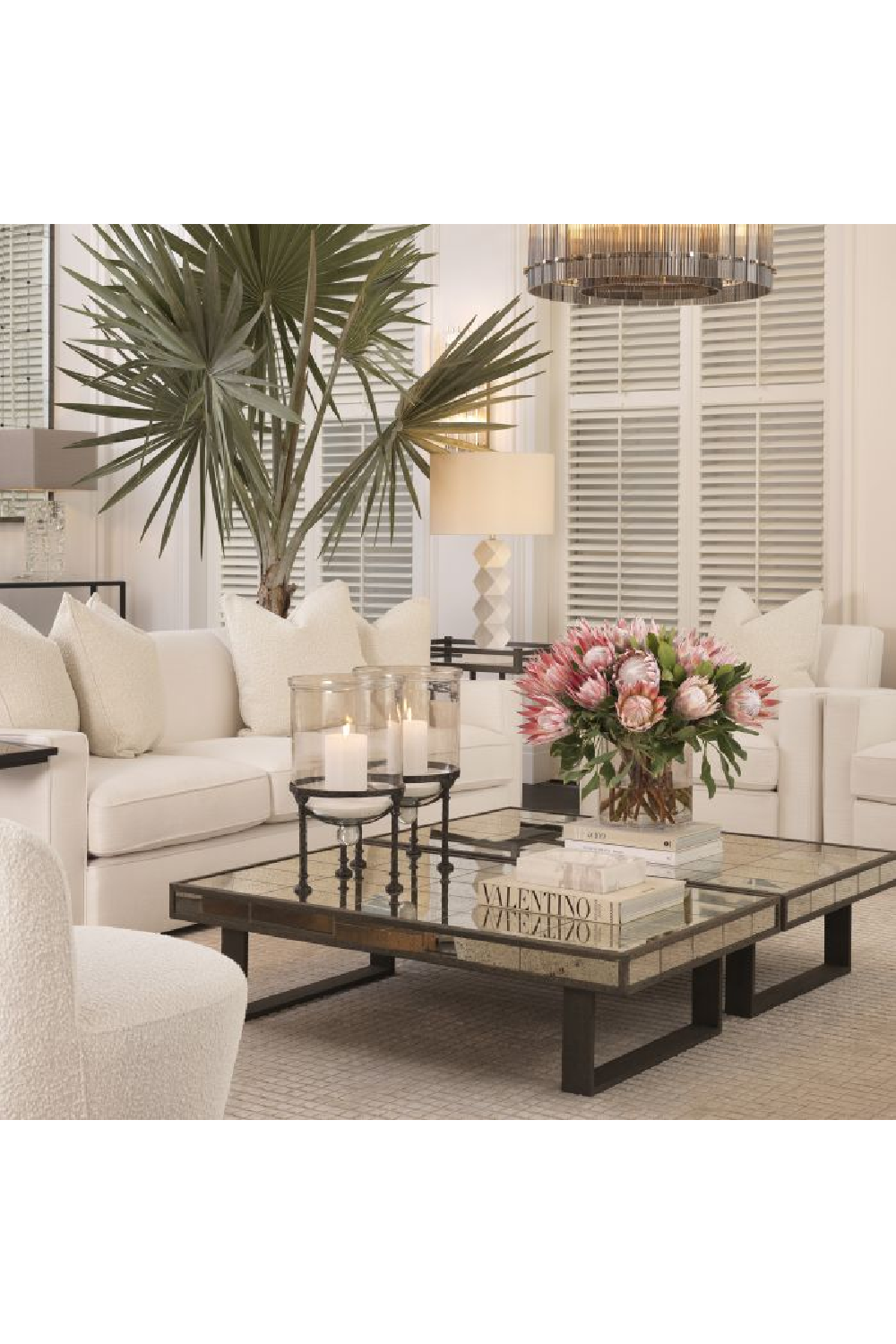 Hand Woven Carpet Crown | Eichholtz Miami