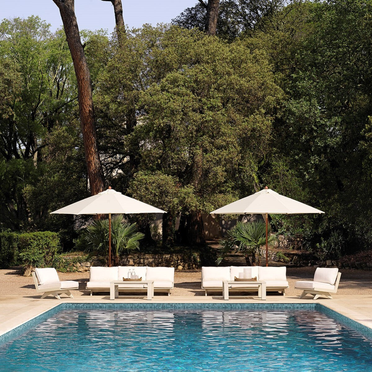 Sand Finish Outdoor Chair Lomax | Eichholtz Miami