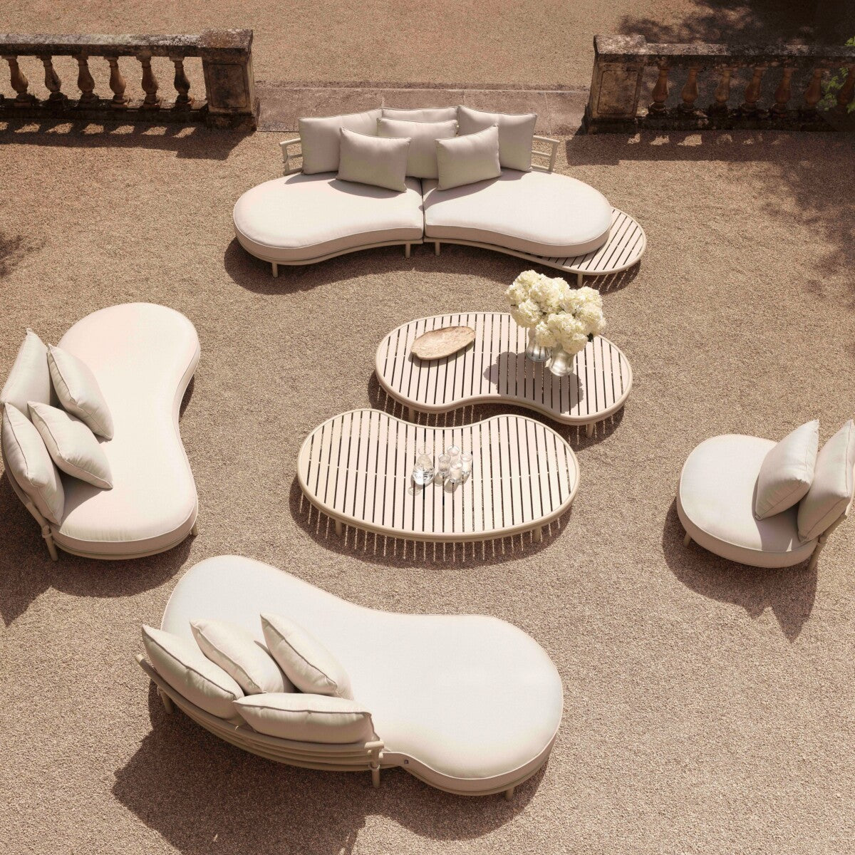 Outdoor Coffee Table Laguno | Eichholtz Miami