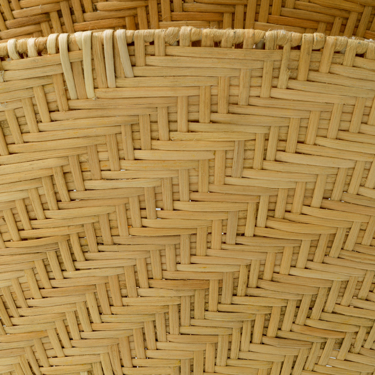 Natural Rattan Chandelier Tavira | Eichholtz Miami