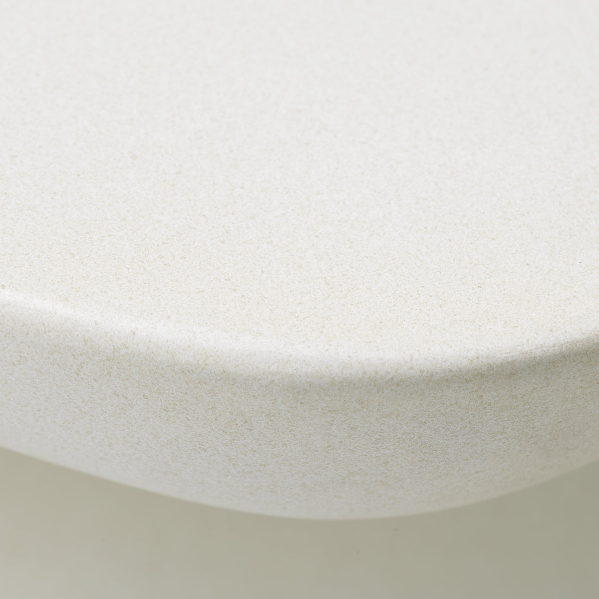 White Minimalist Coffee Table Azura | Eichholtz Miami