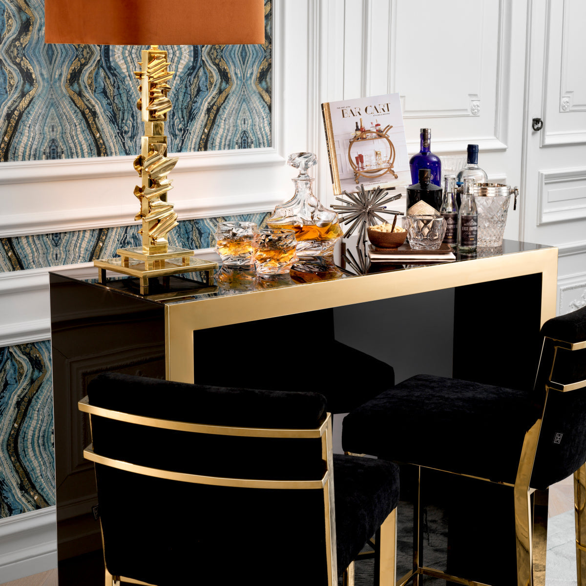 Black Glass Bar Grimaldi | Eichholtz Miami