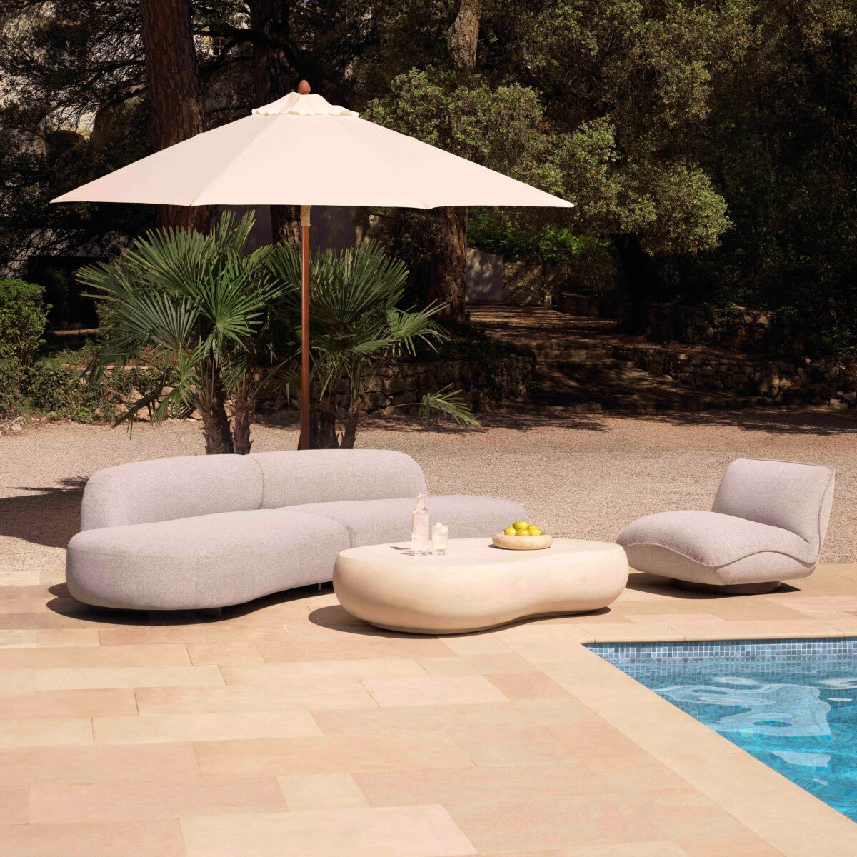 Outdoor Curved Sofa Bjorn | Eichholtz Miami