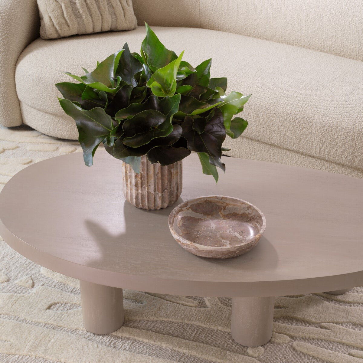 Hand-Tufted Cream Wool Carpet Zenon | Eichholtz Miami
