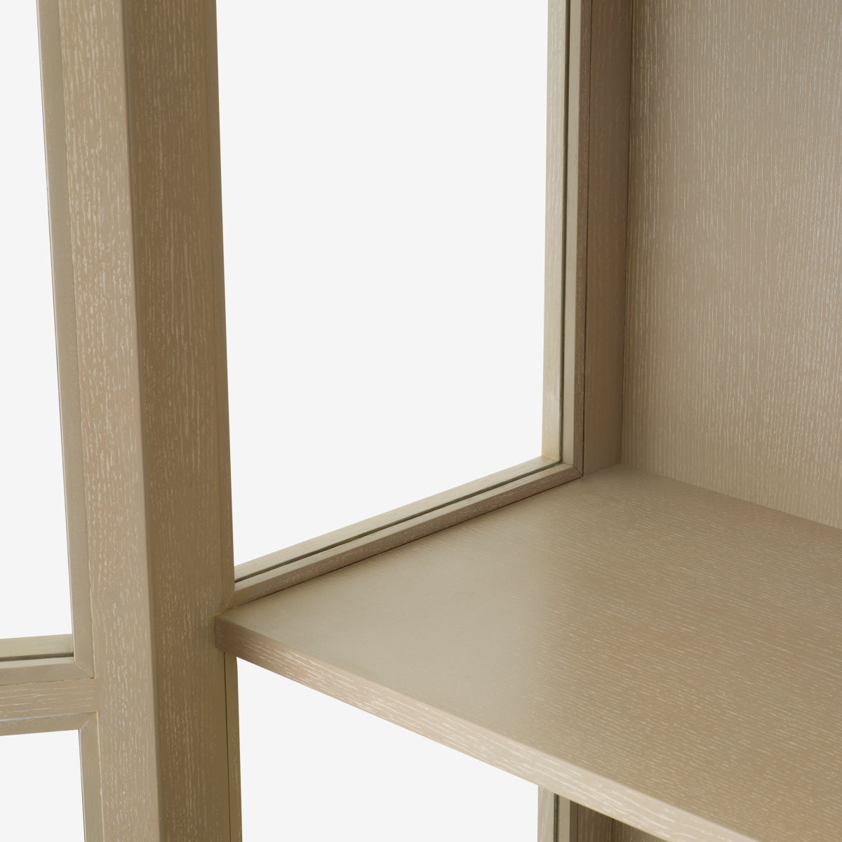 Clear Glass Cabinet San Bernardino | Eichholtz Miami