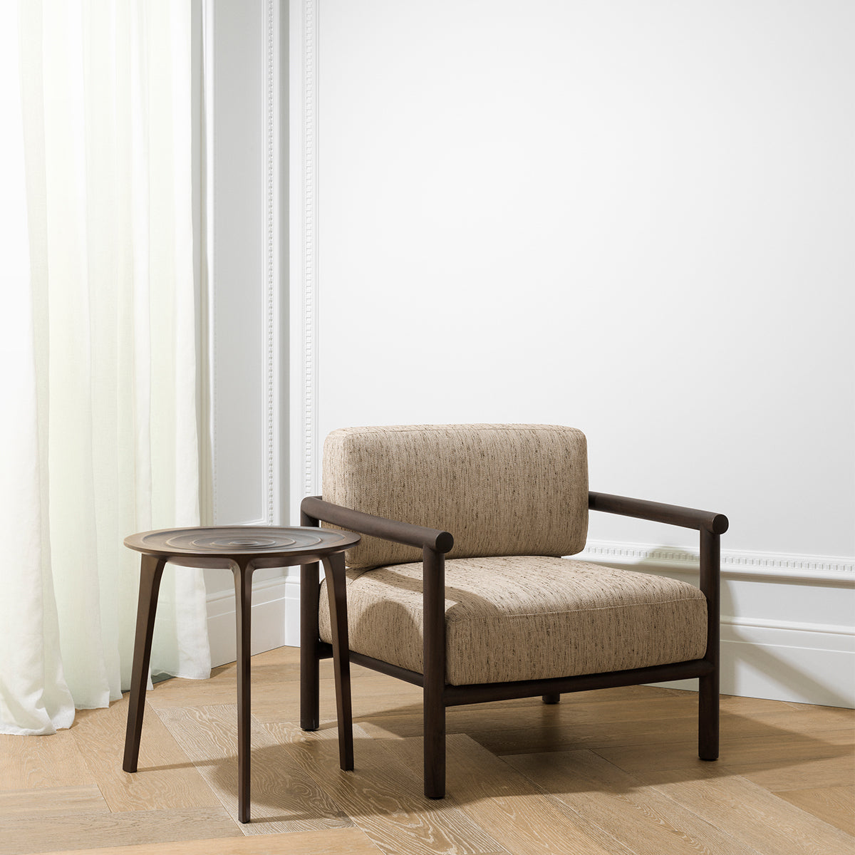 Mocha Mahogany Armhair Ombria | Eichholtz Miami