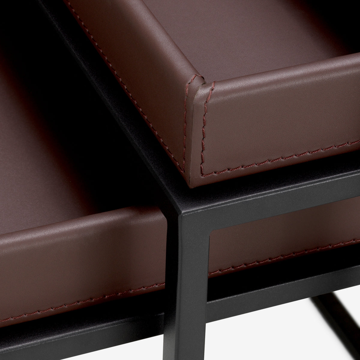 Brown Leather Side Tables (3) Léonard | Eichholtz Miami