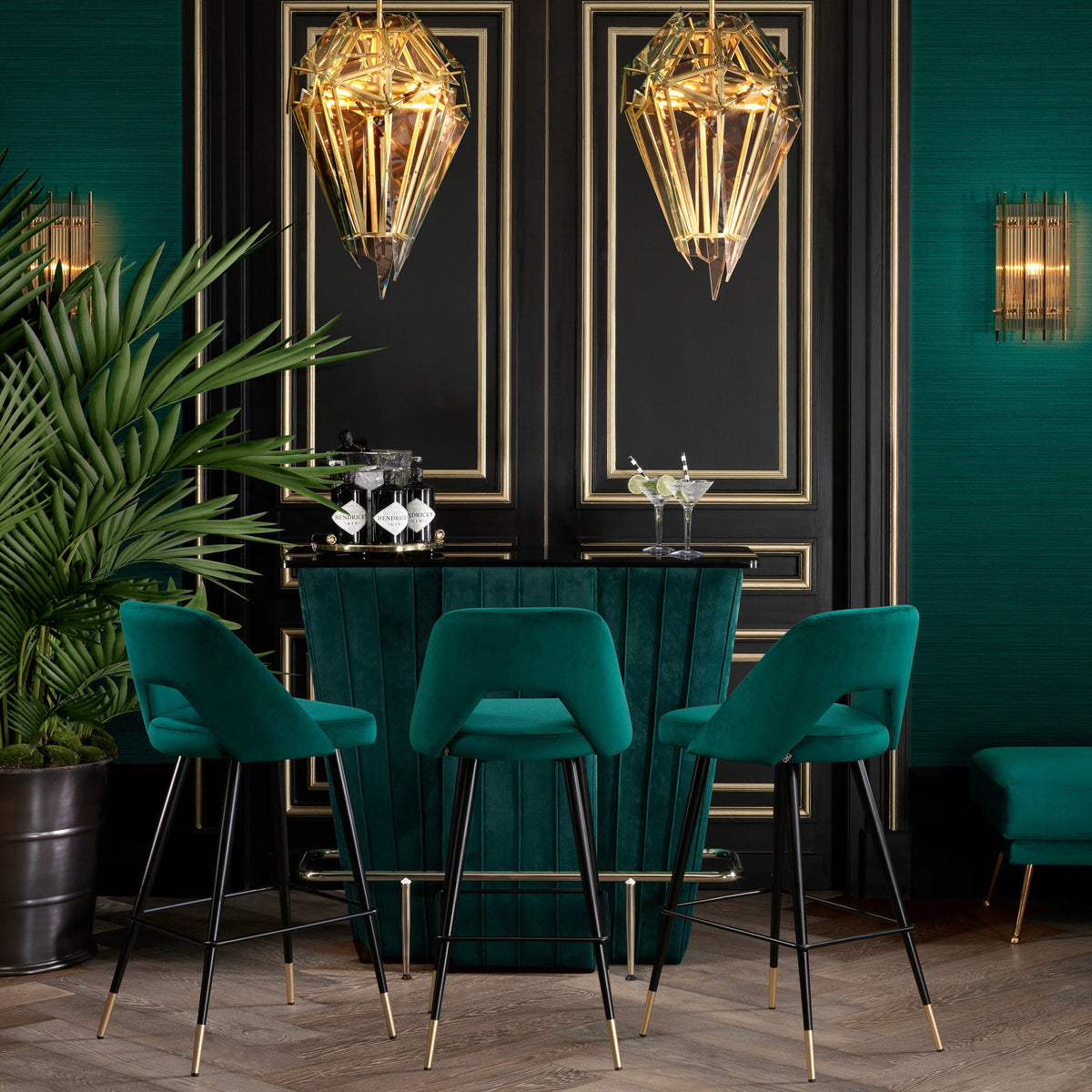 Upholstered Bar Stool Avorio | Eichholtz Miami