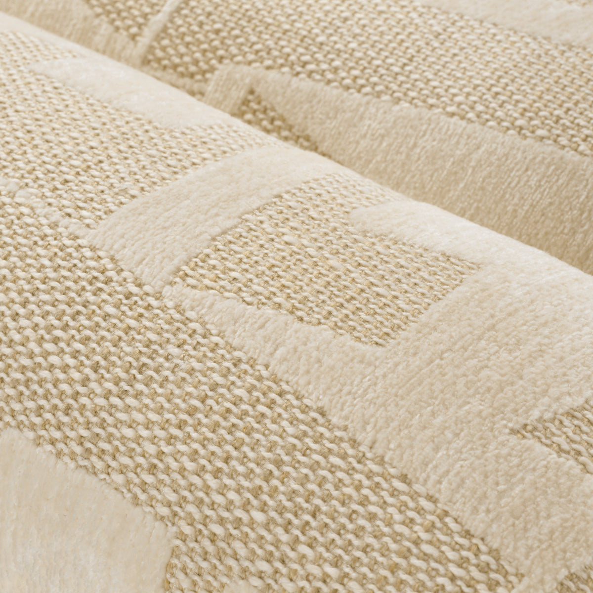 Brooklyn Sand Upholstered Bench Eastborne | Eichholtz Miami