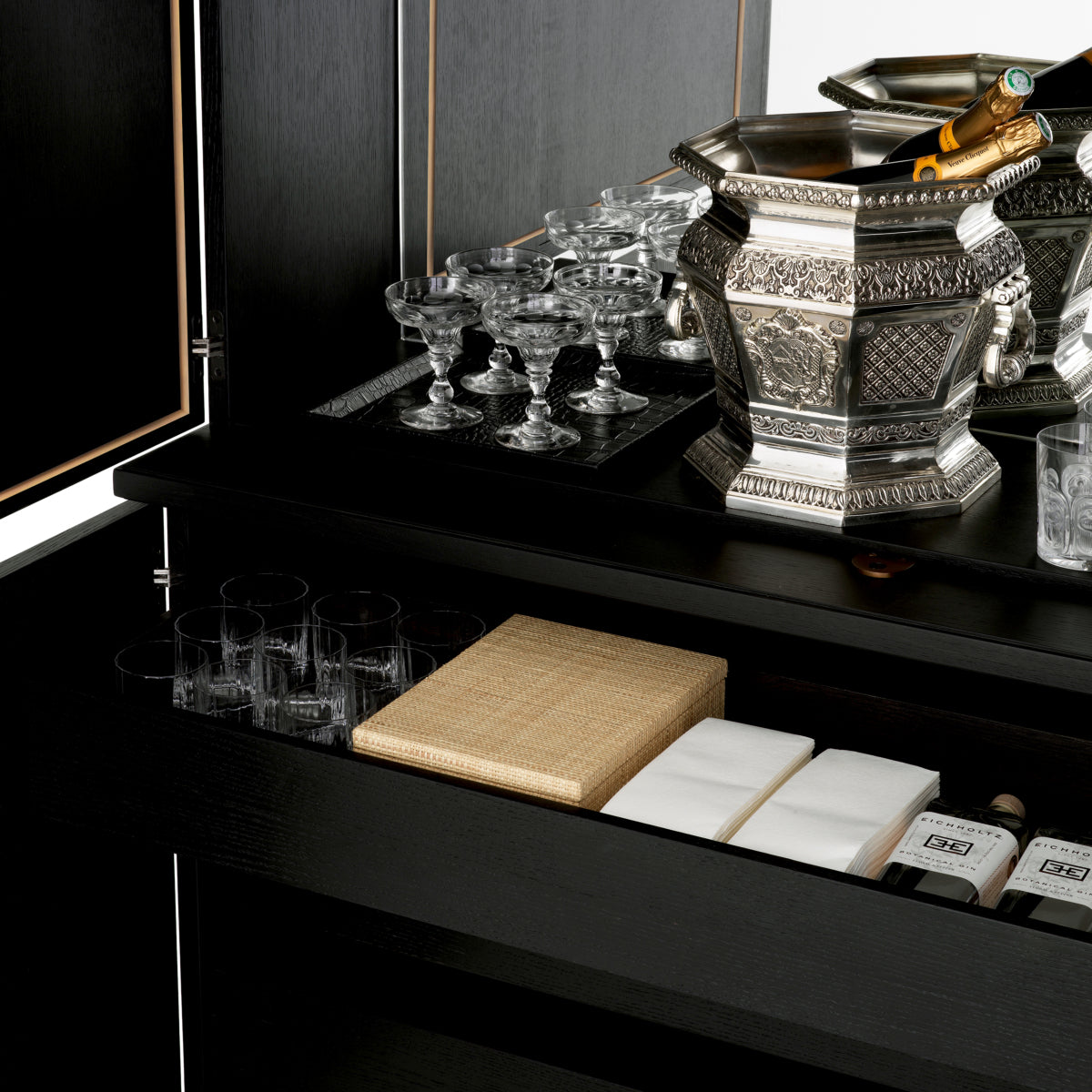 Antiqued Mirror Bar Cabinet Kellam | Eichholtz Miami